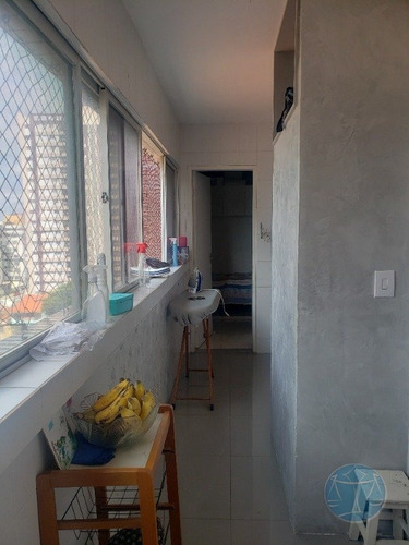 Imagem 14 de 15 de Excelente Apartamento No Bairro Do Tirol - V-11724