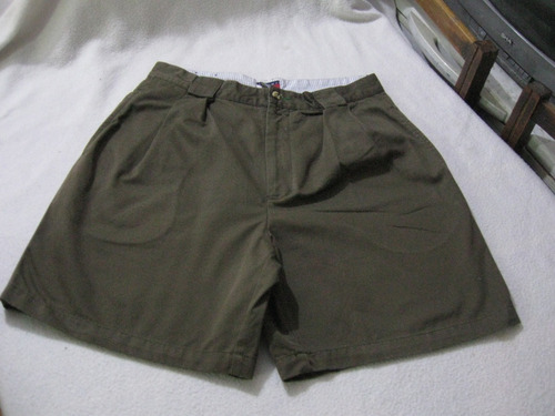 Short; Bermudas Tommy Hilfiger Talla W34  Color Cafe Impeca