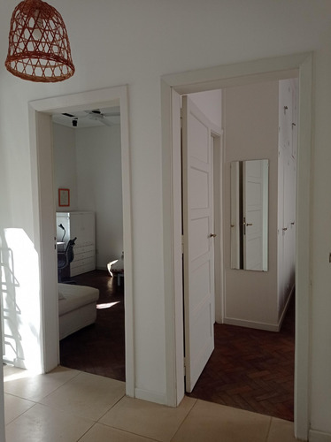 Pequeña Casa Con Patio Y Amueblada En Alquiler Temporario
