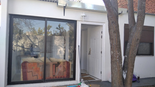 3 Casas Amuebladas En Un Mismo Padrón, Total: 4 Dormitorios Y 3 Baños, Céntrica