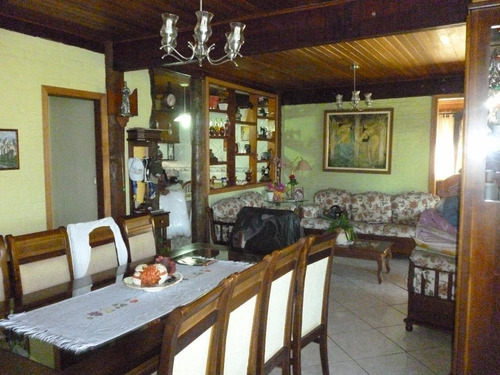 Chácara - Jardim Leonor - Ch0643