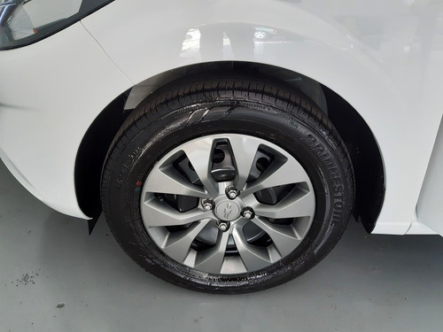 Chevrolet Onix 1.0 (flex)