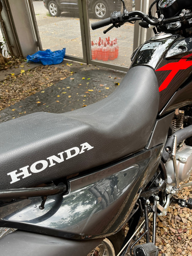 Honda Xr 150 Color Negro 200 Km