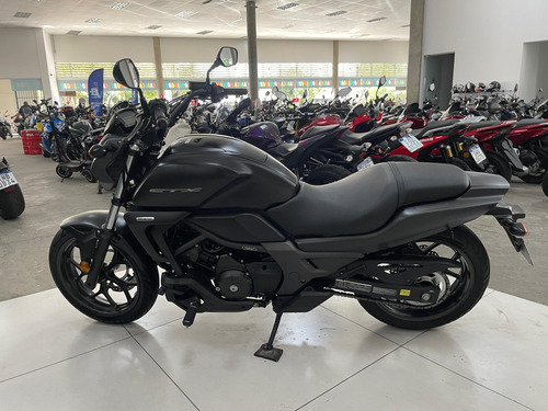 Honda Ctx 700 N 2014 / 30.561 Km