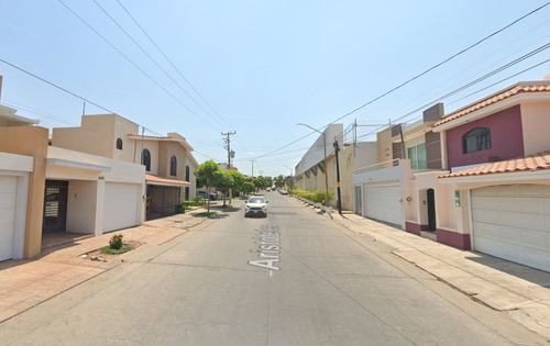 Gran Remate, Casa En Col. Villa Universidad, Culiacán, Sin.