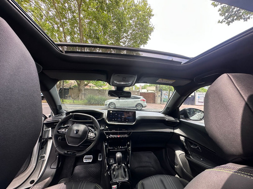 Peugeot 2008 1.0T Gt