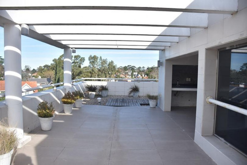 Edificio Corporativo Para Empresa En Carrasco!!!