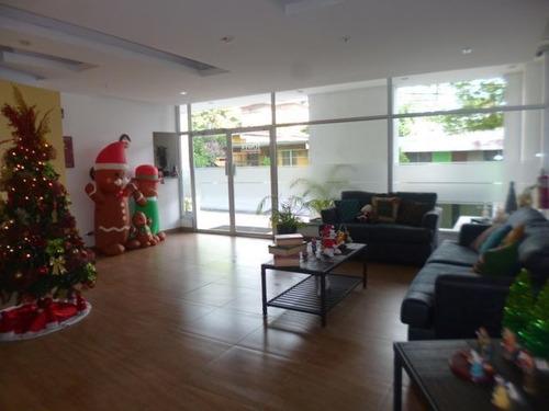 Apartamento En Alquiler, Carrasquilla, 2 Recamaras