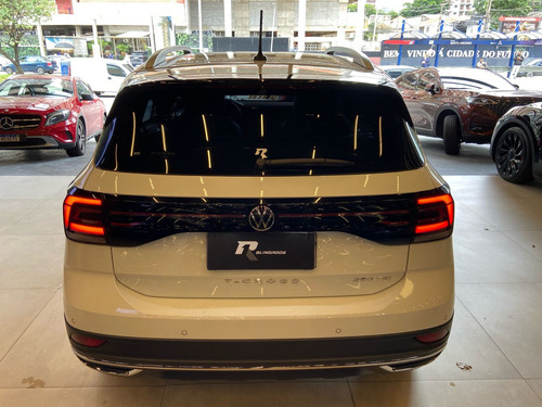 Volkswagen T-Cross 1.4 250 TSI TOTAL FLEX HIGHLINE AUTOMÁTICO