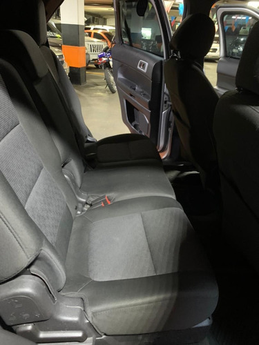 Imagen 10 de 10 de Ford Explorer 4x4