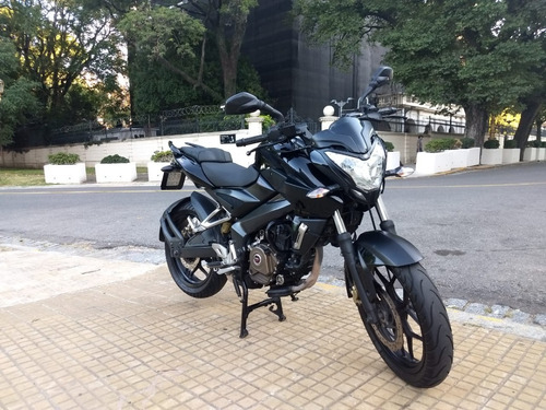 Bajaj Rouser Ns 200