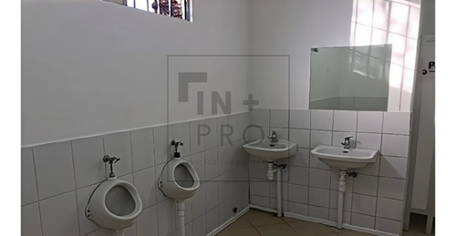 Bodega Industrial Con Oficinas En Macul