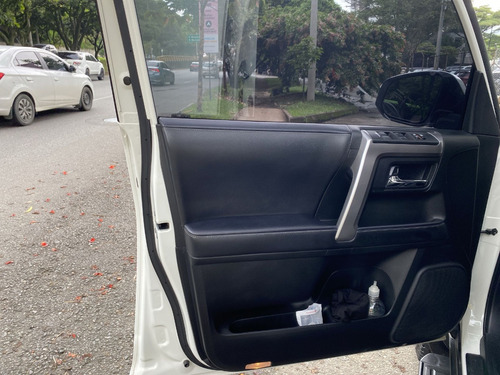 Toyota 4Runner 4.0 Sr5 At 4x4 2022