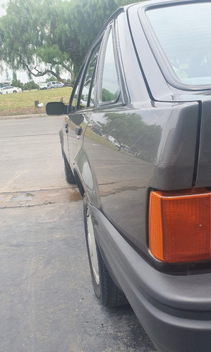 Impecable Ford Escort Gl A.a Año 1991 Con Solo 70000 Km !!