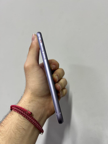Apple Iphone 11 (64 Gb) - Blanco Lila (Usado)