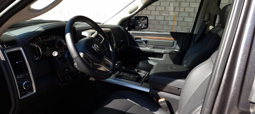 Imagen 20 de 25 de Ram 1500 Caja 6ta Solo 500 Km Muchos Accesorios 2022 Us