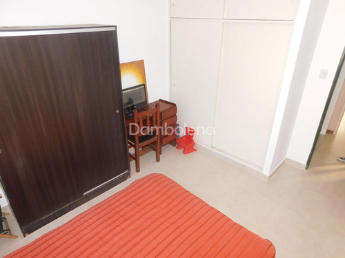 Edificio En Block En Venta En Villa Zapiola (paso Del Rey), Moreno