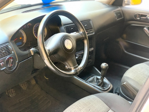 Volkswagen Golf 1.6 Sport Metro Vila Prudente Raridade