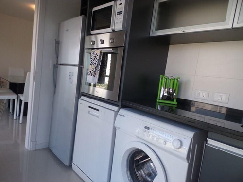 Apartamento En Alquiler Por Temporada De 2 Dormitorios En Playa Brava