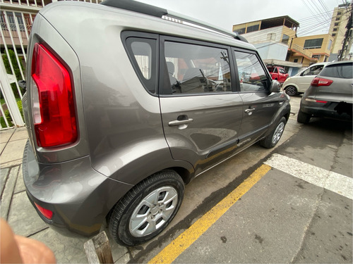 Gris, Uso Particular, Bajo Kilometraje, Mínimos Daños