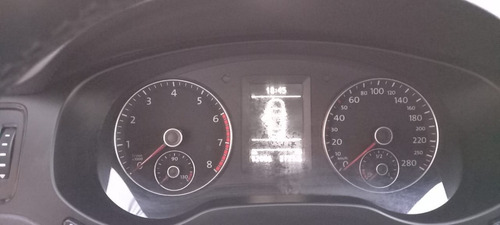 Volkswagen Vento 2.5 Luxury 2013