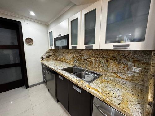 Lm En Venta Apartamento En Res. Trigal Country, Trigal Centro. Valencia Carabobo Venezuela