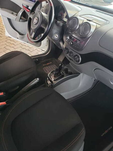 Fiat Palio Sporting Dualogic 1.6 16v Flex