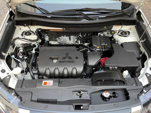 Mitsubishi Outlander 2.4 Se Plus Cvt 2019