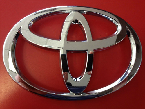 Emblema Parrilla Toyota Corolla 2014  Importado A 15 Dia