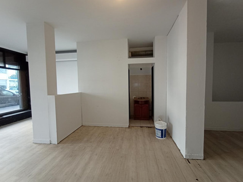 Imagen 9 de 20 de Local En Venta En La Plata Calle 41 E/ 6 Y 7 - Dacal Bienes Raices