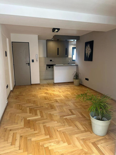 Venta - Nueva Cordoba - Departamento - 1 Dormitroio, Frente, Balcon