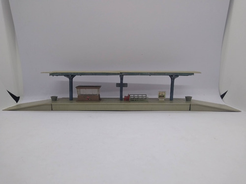 Imagen 6 de 10 de Nico Anden Techado Con Kiosco Y Rampas 38x5,5x6 H0 (cch 64)