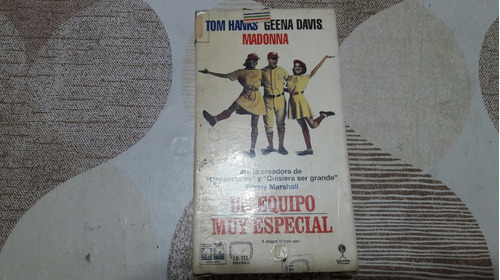 Un Equipo Muy Especial Pelicula En Vhs Tom Hanks Geena Davis