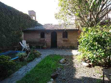 Imagen 6 de 10 de Chalet En Venta En Ituzaingo Norte