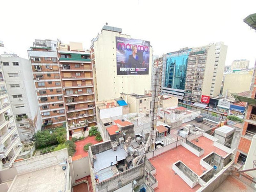 Imagen 3 de 3 de Oficina Amplia Y Muy Luminosa - Inmejorable Ubicacion - Metros De Cabildo Y Subte D