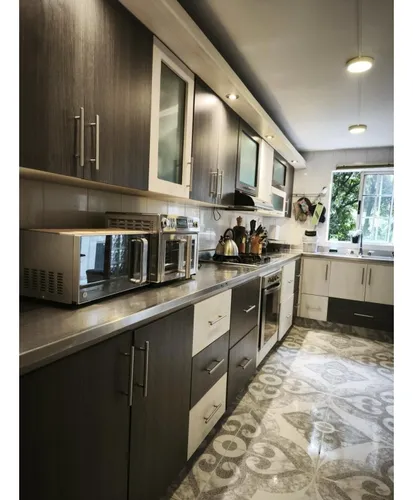 Vendo Casa 3 Niveles En El Poblado Castropol