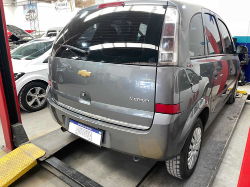 Imagen 3 de 7 de Chevrolet Meriva 2012 1.8 Gl Plus