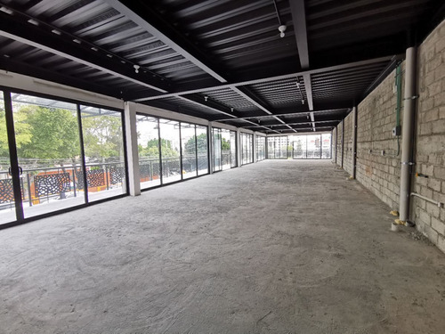 Local Comercial En Venta O Renta En Tecamachalco (m2lc958)