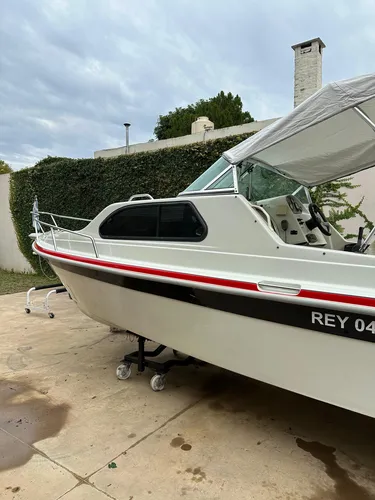 Lancha Vision Cabin 665 Con Yamaha 90hp 2009