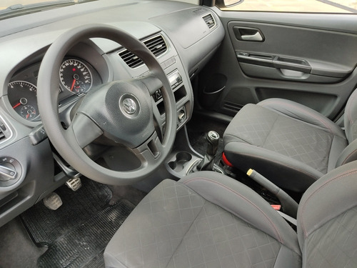 Imagem 8 de 15 de Volkswagen Spacefox 2014 1.6 Highline Total Flex 5p
