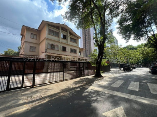 Carla Gonzalez Apartamento En Venta En La Urbanizacion El Rosal Mls #23-1576 Sc