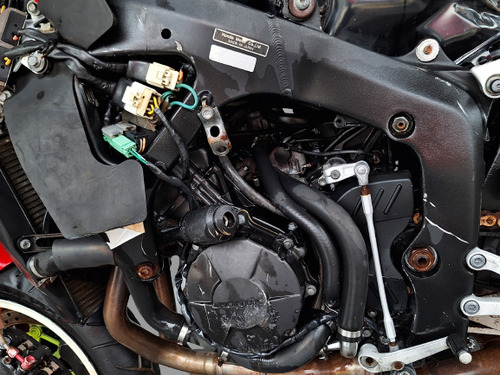 Sucata Honda Cbr 600 Rr Ano 2007 Para Retirada De Peças (Usado)