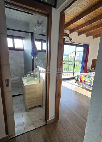 Casa En Venta 3 Ambientes + 2 Deptos - Camet Norte