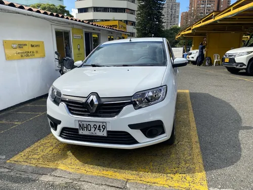 Renault Logan 1.6 Life+ Mt 4x2 2024