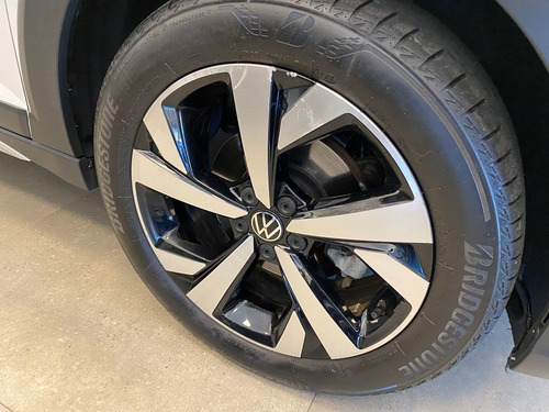 Imagem 3 de 12 de Volkswagen Nivus 1.0 200 Tsi Total Flex Highline Automático