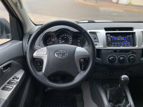 Toyota Hilux 3.0 Dc 4x2 Tdi Sr L12 2012