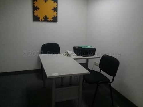 Imagen 2 de 14 de Ana Cárdenas Alquila Oficina En El Rosal Mls #22-24876