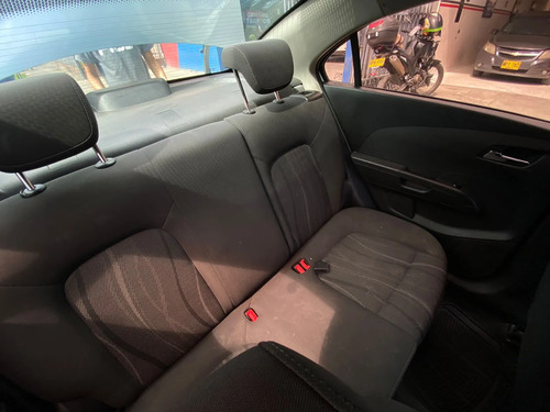 Chevrolet Sonic 1.6 Lt 4 p Mecánica