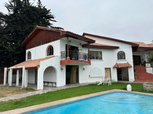 Casa En Peñuelas Con Vista Al Mar, Piscina Y Jacuzzi 8d6b