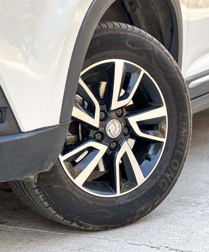 Dongfeng T5 1.6 EURO 4X2 MT 5P